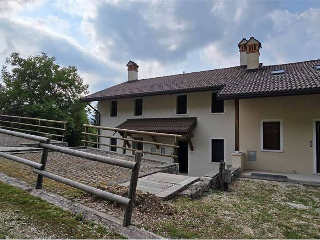 Appartamento a Sovramonte in strada provinciale 39 - Foto 5