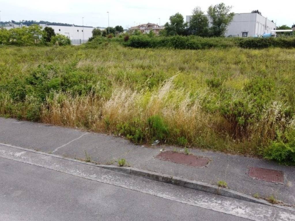 Terreno a Corridonia in Via Enrico Mattei - Foto 4