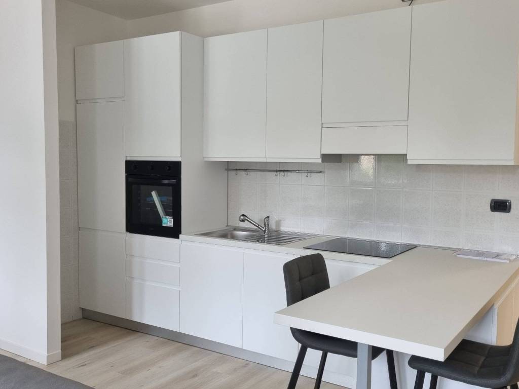 Appartamento a Merate in Viale Giuseppe Garibaldi, 31 - Foto 4