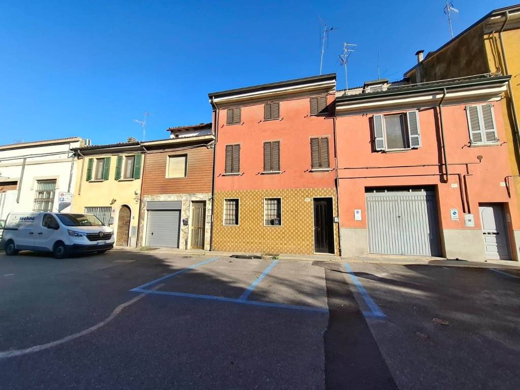 Villetta a schiera a Piacenza in Via Dieci Giugno - Foto 2