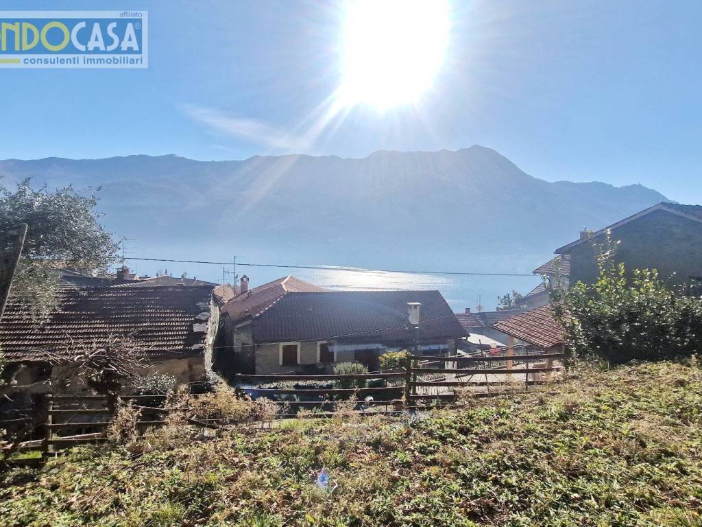 Casa indipendente a Carate urio in via mazzaina, 16 - Foto 2