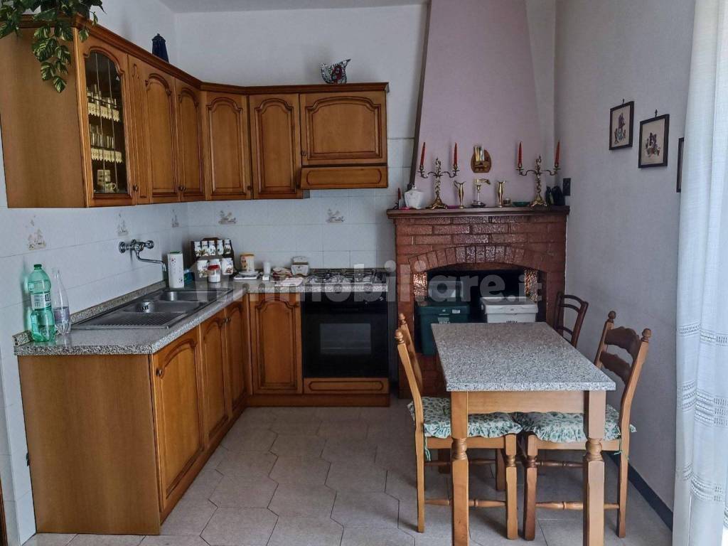 Appartamento a Tolfa in Via Roma, 45 - Foto 3