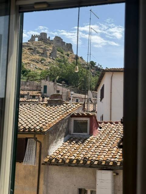 Appartamento a Tolfa in Via Roma, 45 - Foto 4