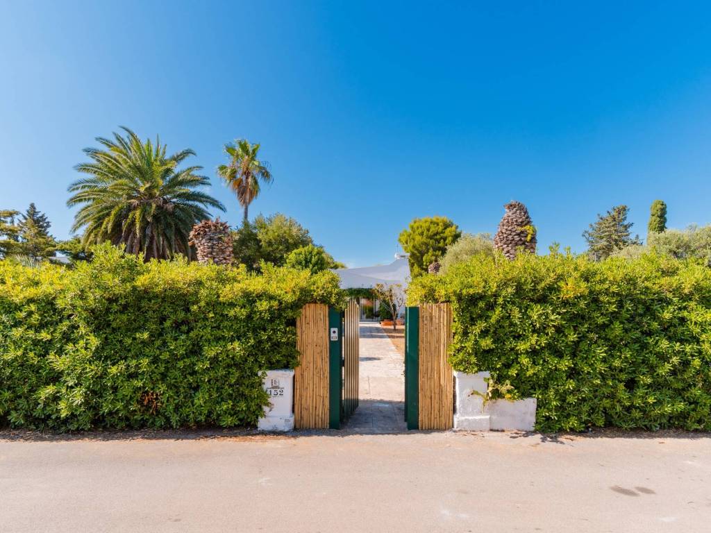 Villa a Ostuni in CONTRADA ROSAMARINA, 152 - Foto 5