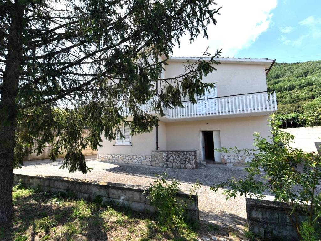 Villa a Contrada in Via Fratte - Foto 5