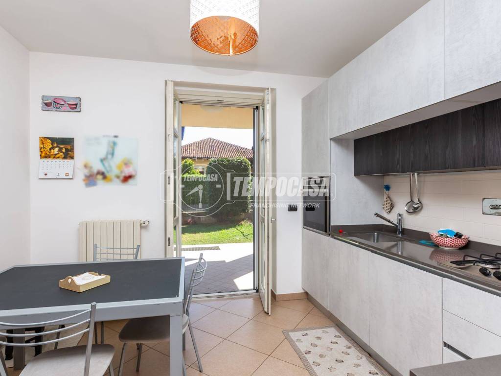 Appartamento a Fossano in Via Santa Lucia, 52 - Foto 2