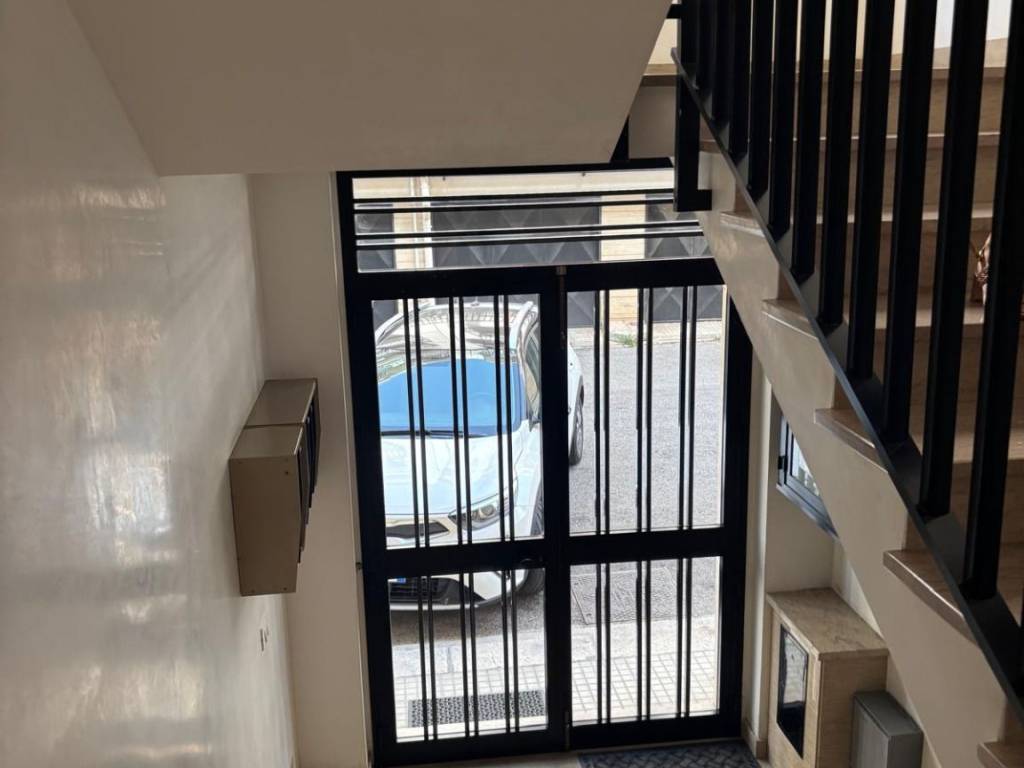 Appartamento a Ceglie messapica in Via Eugenio Montale, 16 - Foto 2