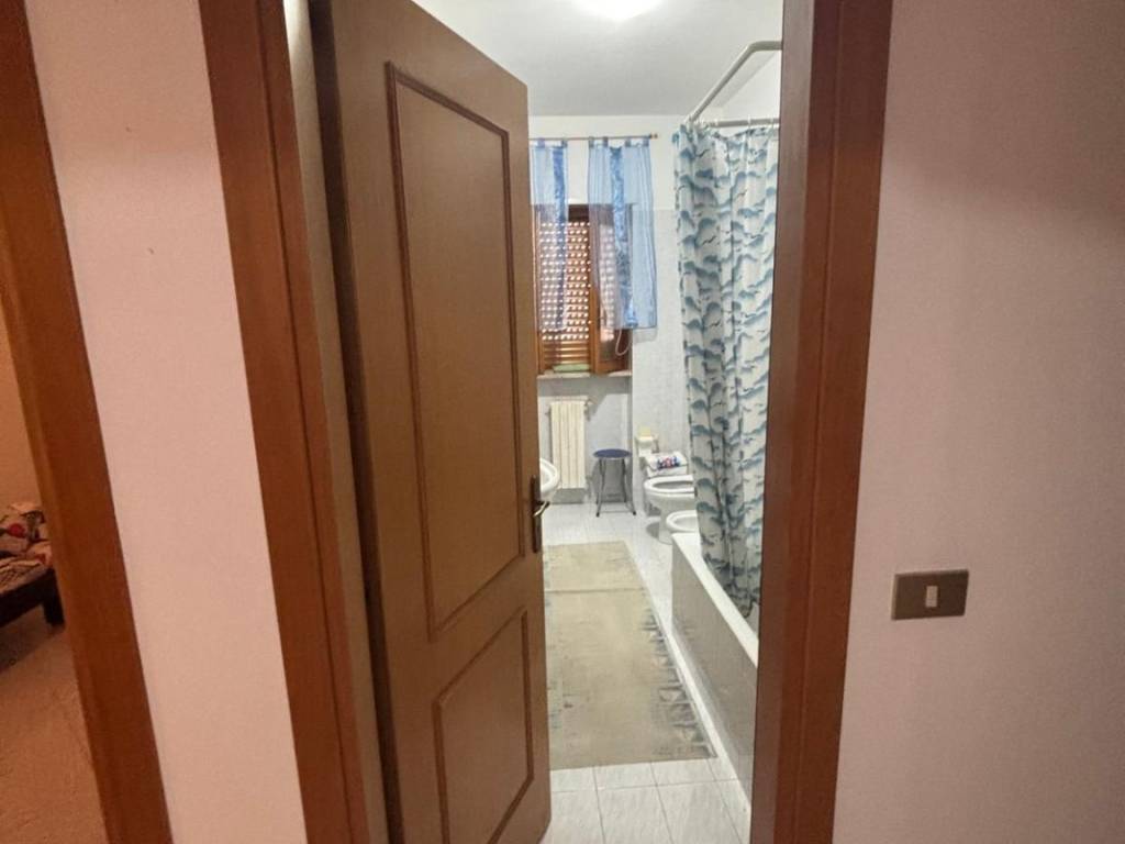 Appartamento a Ceglie messapica in Via Eugenio Montale, 16 - Foto 5
