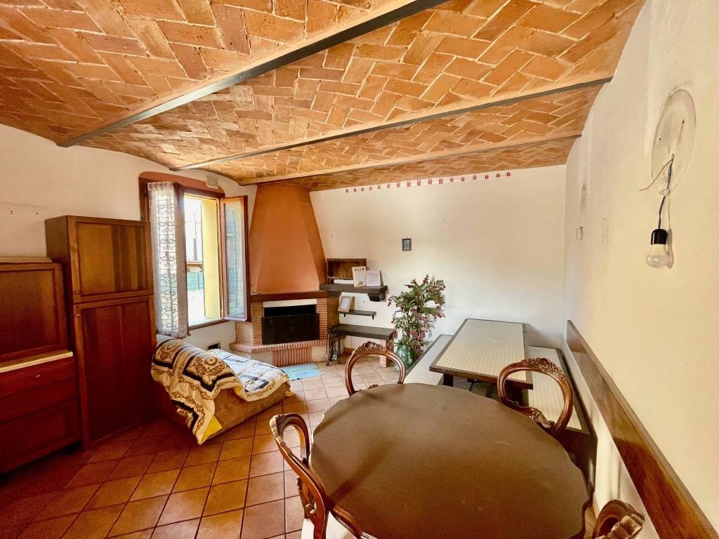 Casa indipendente a Monsummano terme in Via Vittorio Veneto - Foto 4