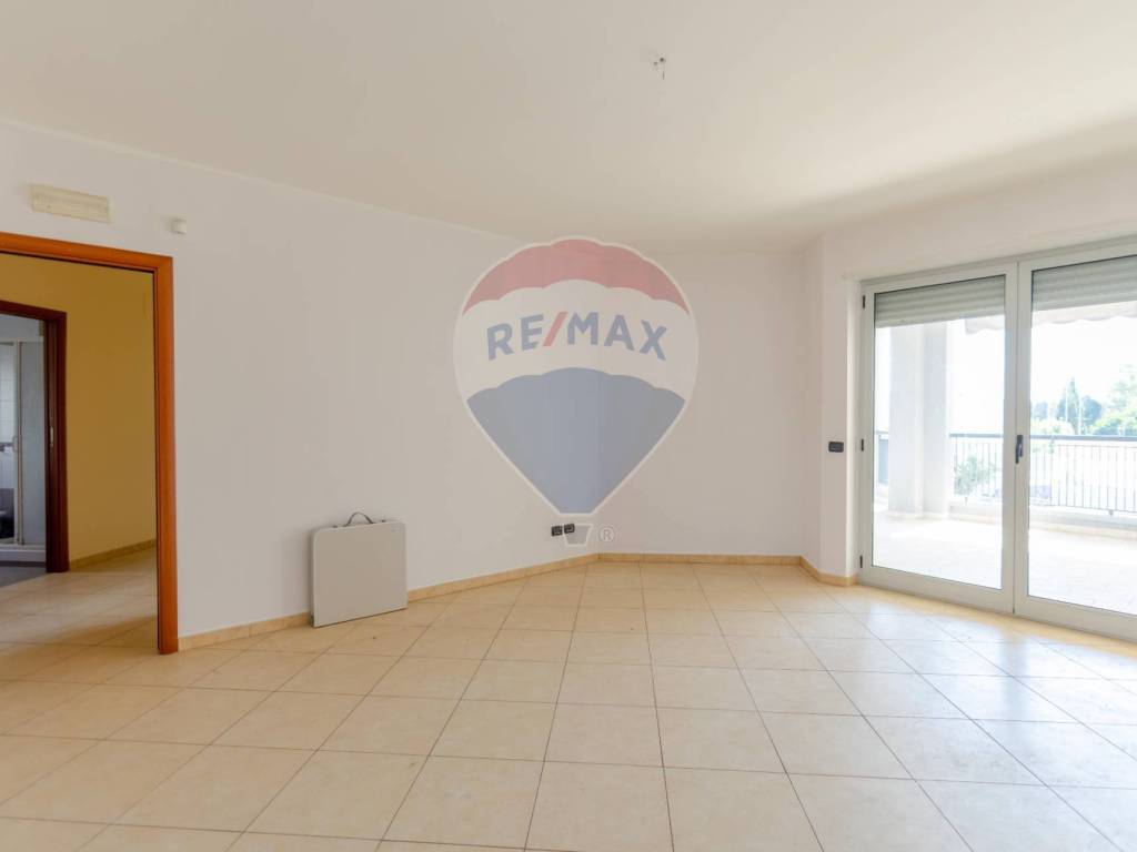 Appartamento a Barletta in Via Ammiragli Ferdinando e Mario Casardi, 37 - Foto 3