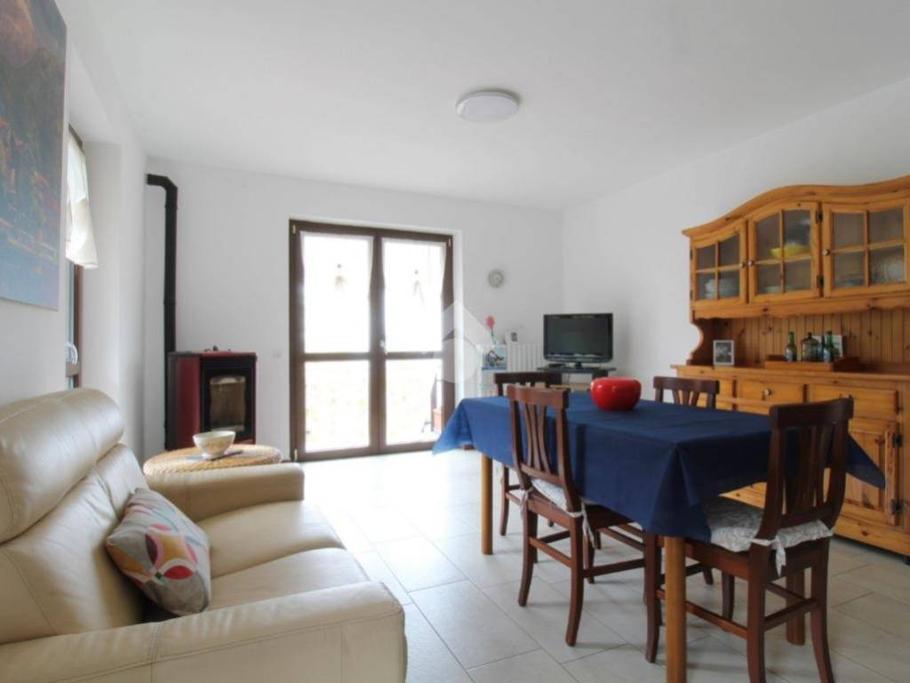 Appartamento a Casargo in Via Pomaleccio, 15 - Foto 5