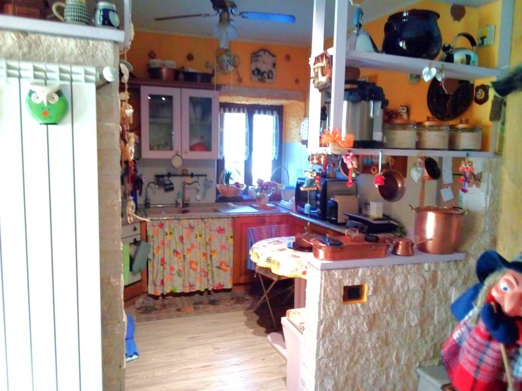 Casa indipendente a Bergeggi in Via Cristoforo Colombo - Foto 3