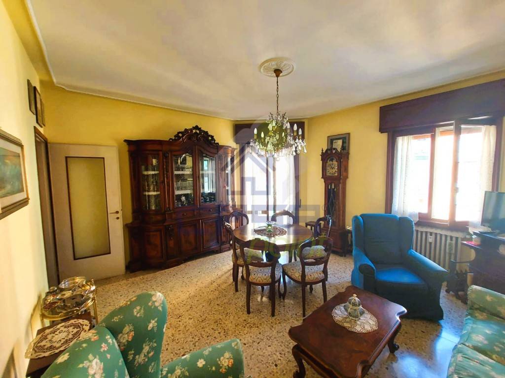 Appartamento a Codogno in Viale Resistenza - Foto 4
