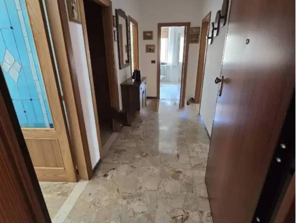Appartamento a Jesi in Via Raffaello Sanzio - Foto 5