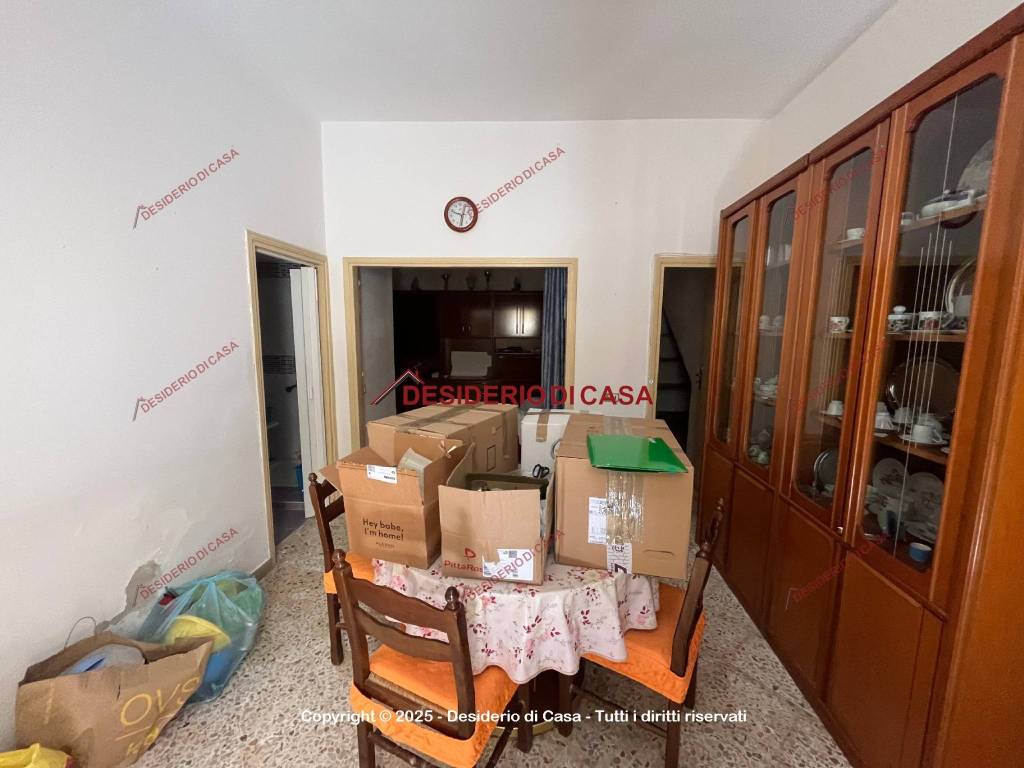Casa indipendente a Campofelice di roccella in Piazza Croce - Foto 2