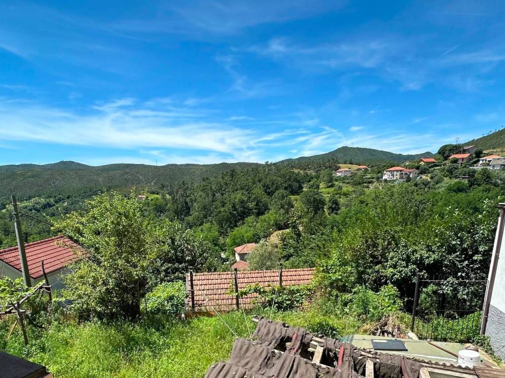 Appartamento a Cogoleto in Via Gregorio Calcagno - Foto 2