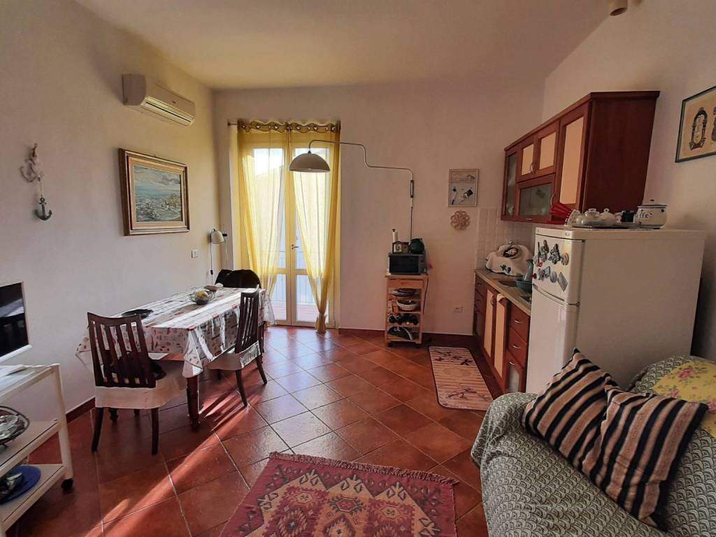 Appartamento a Rosignano marittimo in Via Vito d'Ancona, 42 - Foto 4