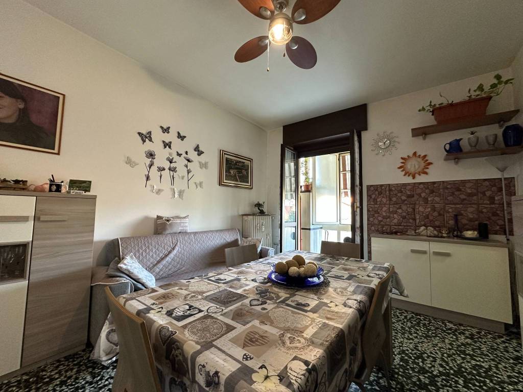 Appartamento a Canelli in Viale Risorgimento - Foto 4