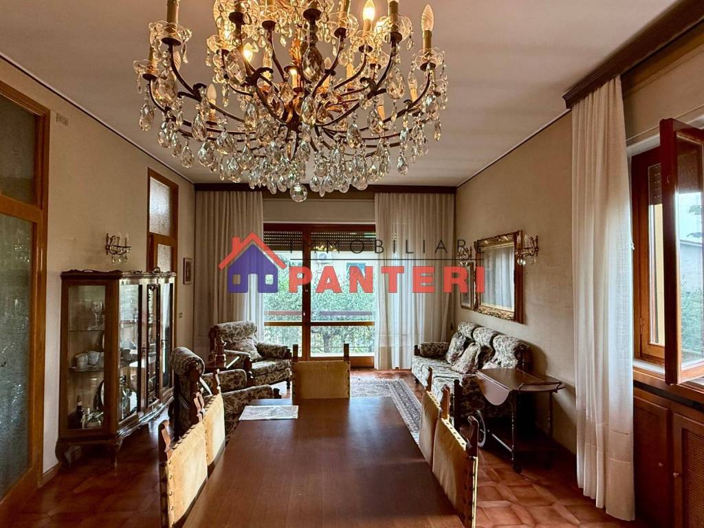 Villa a Pescia in Via Romana - Foto 2