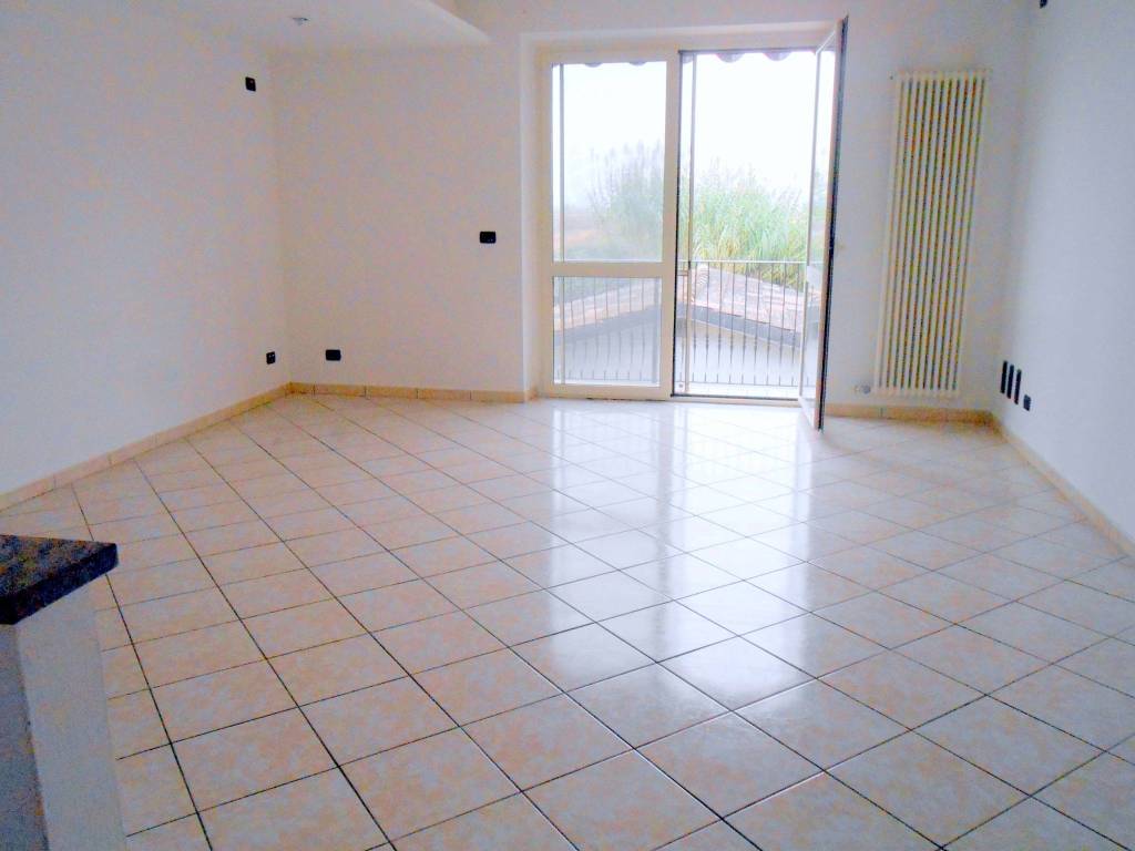Villa a Stroppiana in Via Bernardino Palestro - Foto 4
