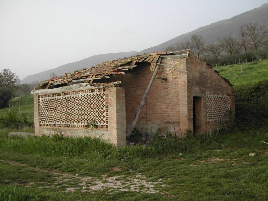 Rustico / casale a Assisi in Via Pieve di Sant'Apollinare, 10 - Foto 4