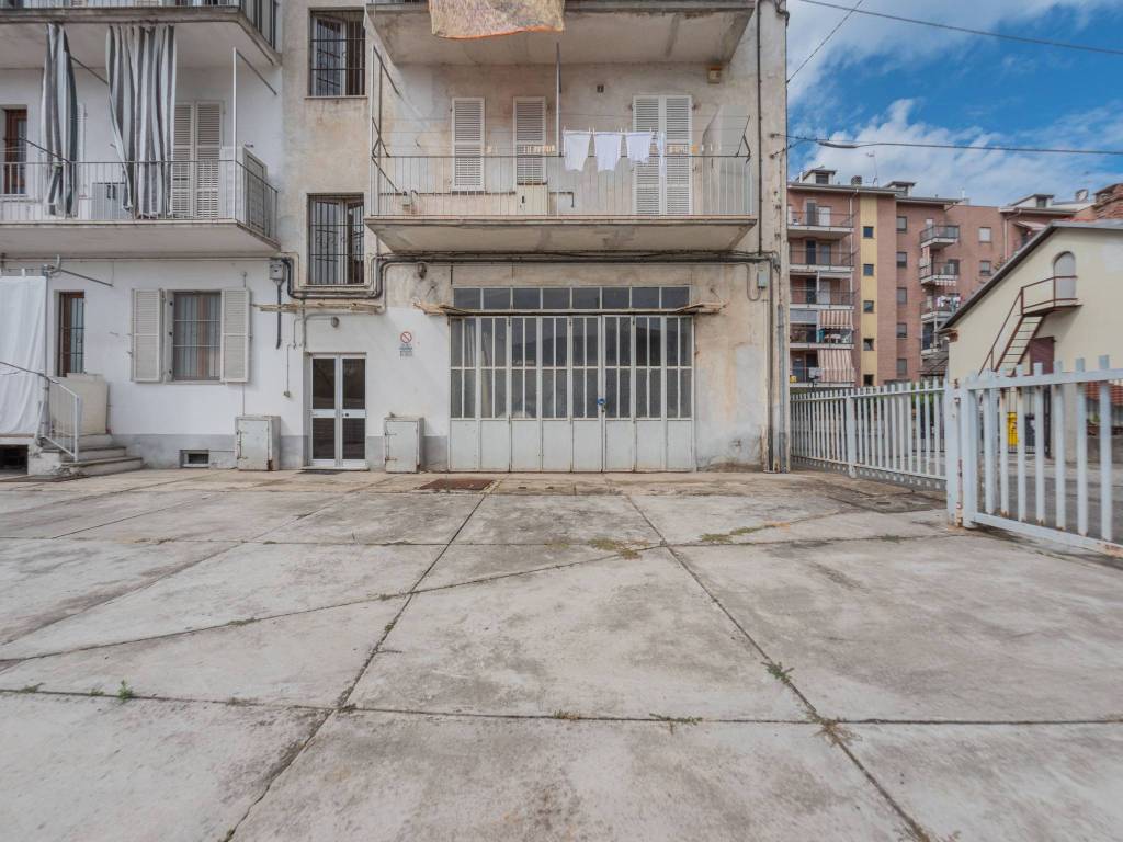 Box / garage a Asti in Via Ferdinando Gabotto, 22 - Foto 2