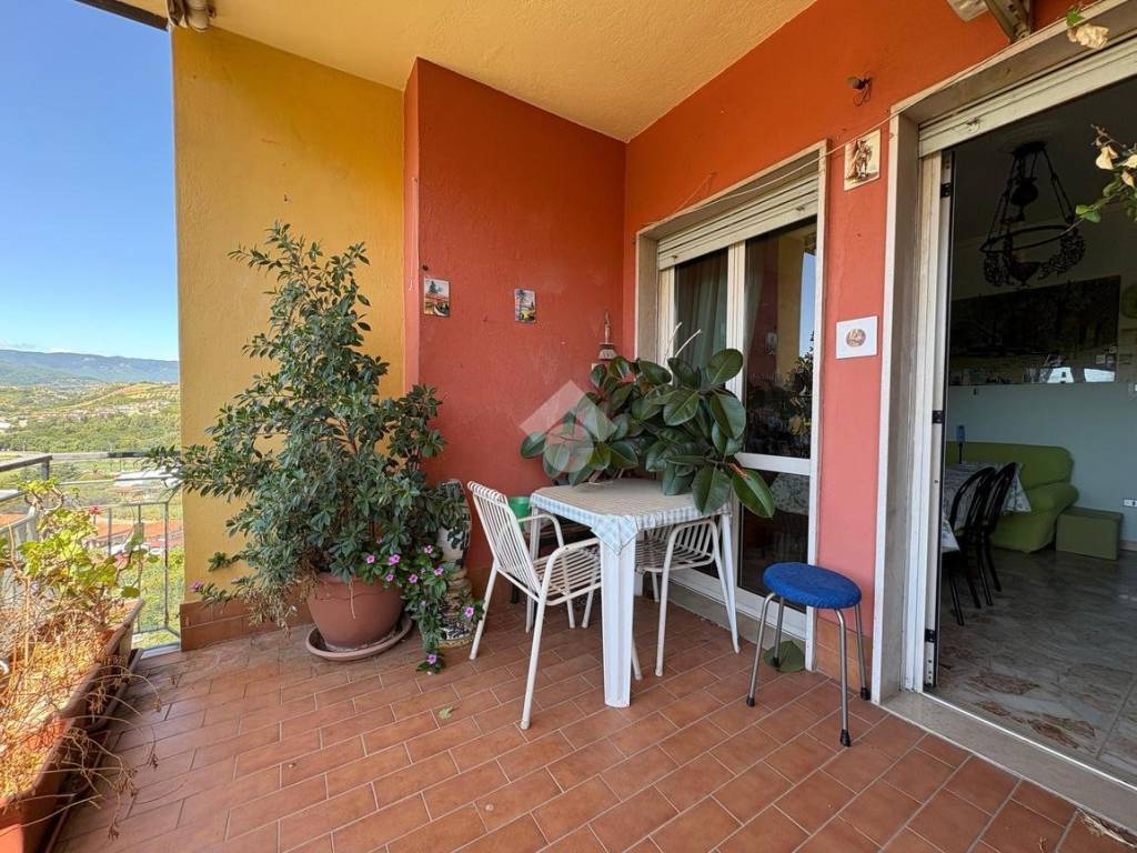 Appartamento a Cosenza in Via Fratelli Cervi, 21 - Foto 4