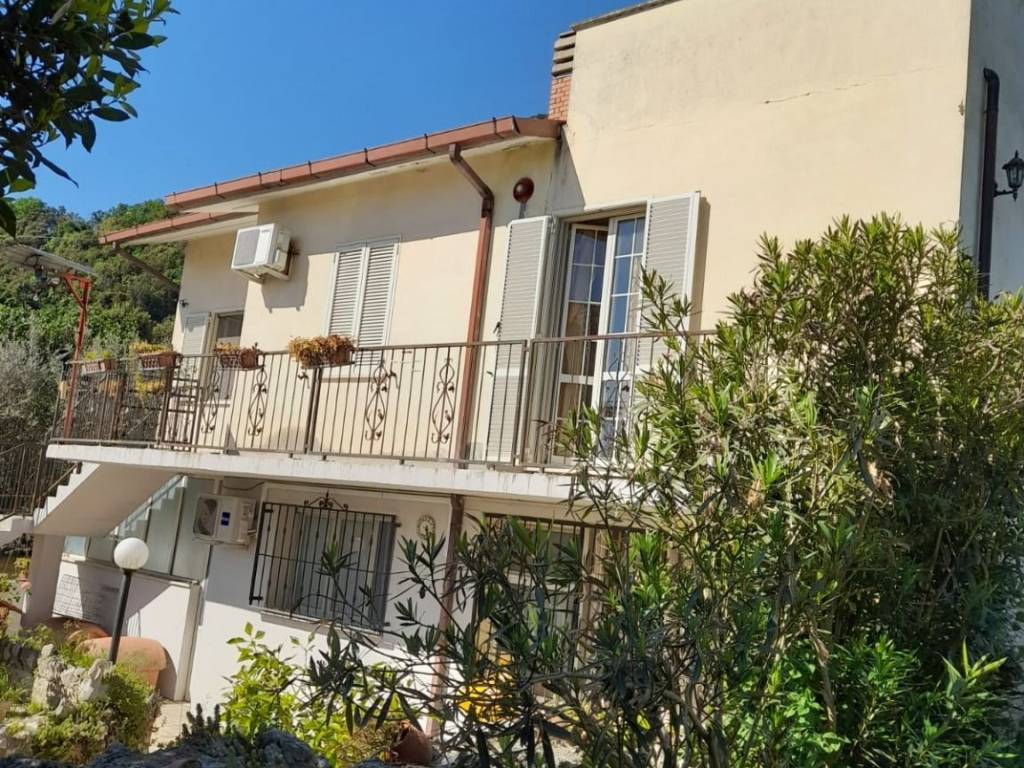 Villa a Amelia in Via Rimembranze, 8 - Foto 4