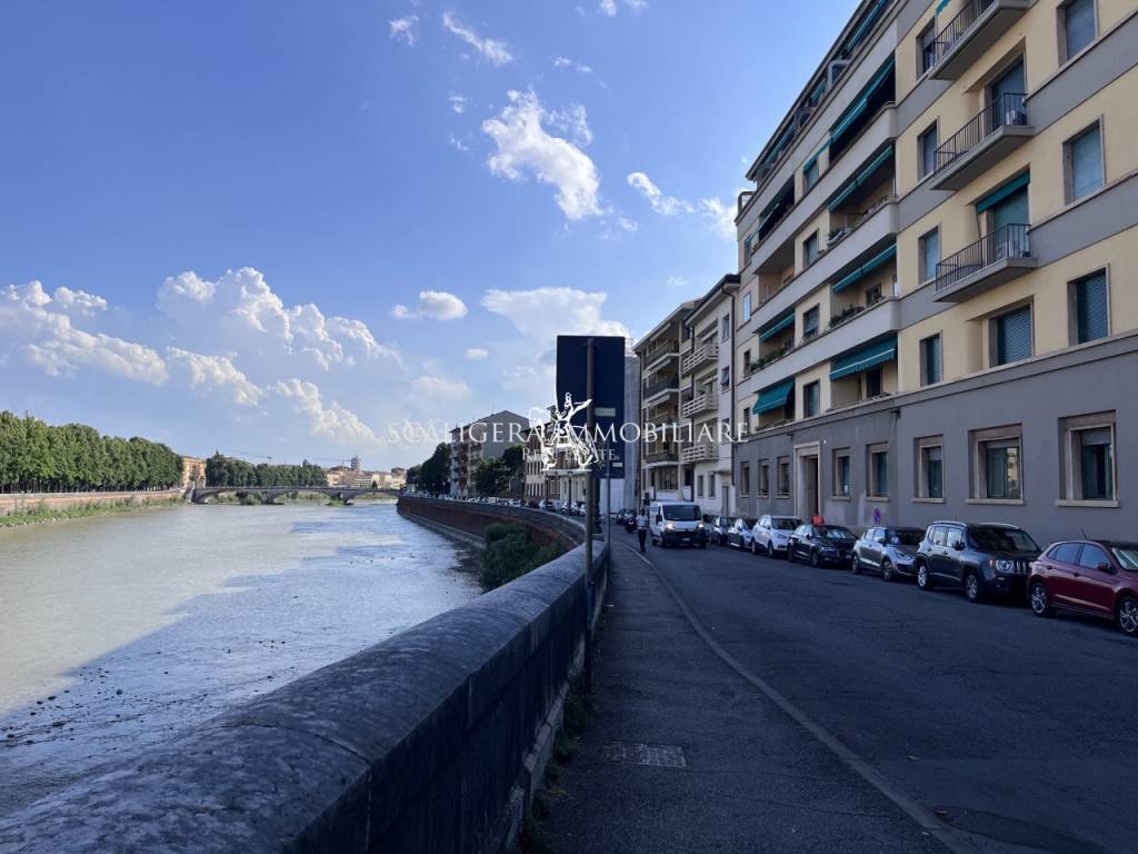 Appartamento a Verona in Lungadige Giacomo Matteotti - Foto 3