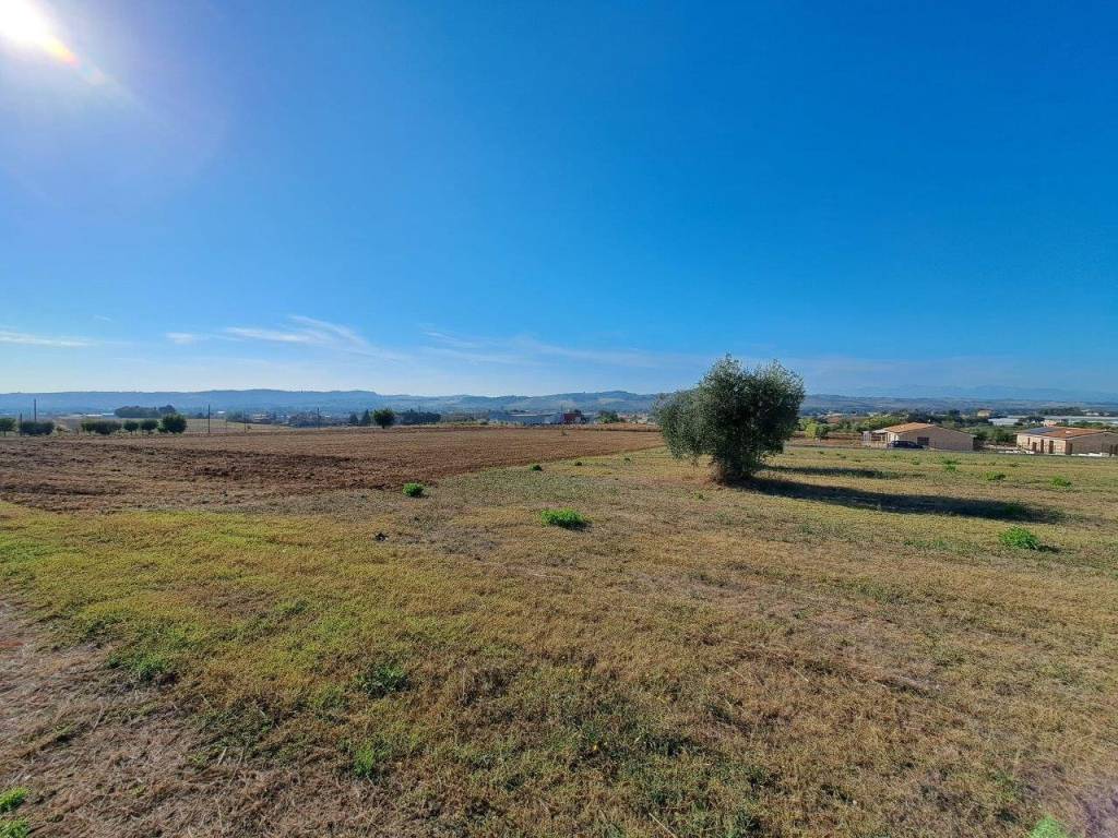 Terreno a Civitanova marche in Contrada San Savino, 60 - Foto 3