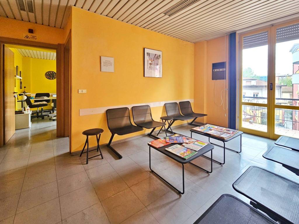 Appartamento a Sarzana in Via Sobborgo Emiliano, 24 - Foto 3