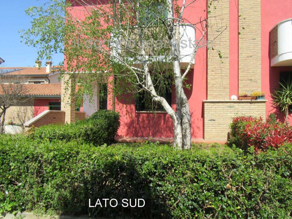 Villa a Selvazzano dentro in Via Cristoforo Colombo, 13 - Foto 4