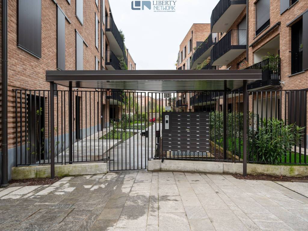 Appartamento a Milano in Via Francesco Olgiati, 12 - Foto 2