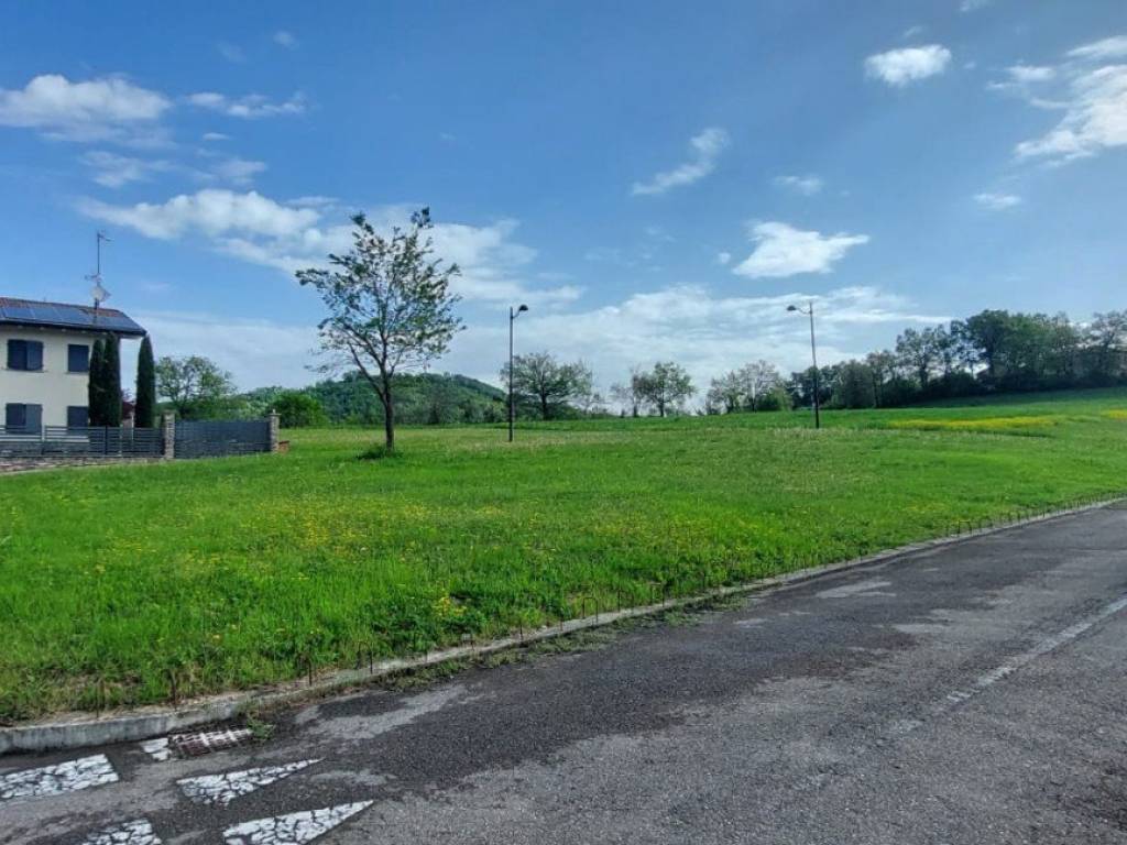 Terreno a Vezzano sul crostolo - Foto 4