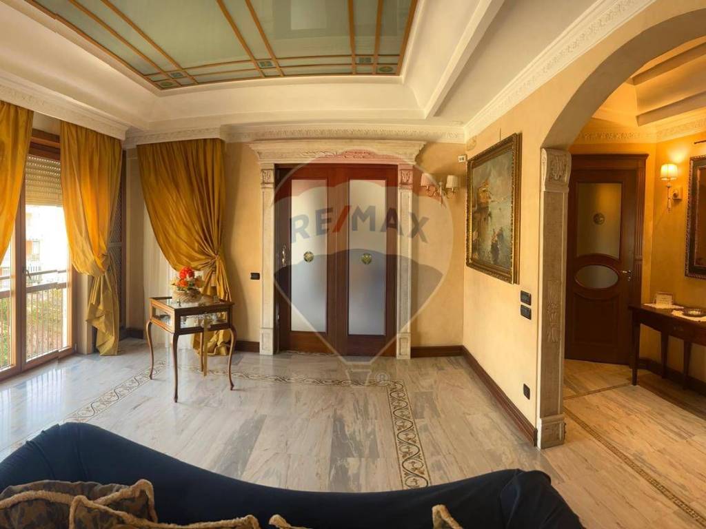 Appartamento a Napoli in Vico Sant'eframo Vecchio - Foto 3