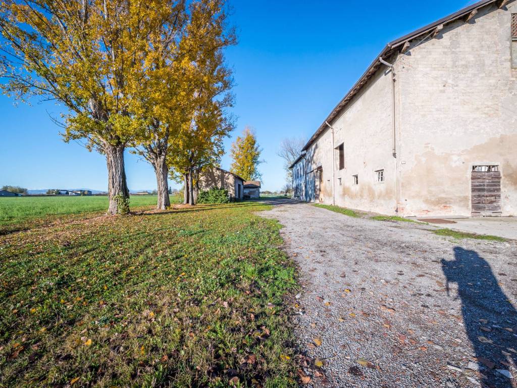 Rustico / casale a Reggio emilia in Via Werter Asseverati - Foto 2