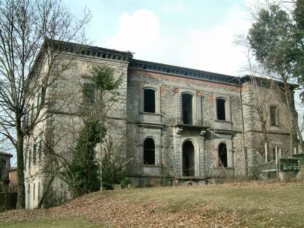 Rustico / casale a Castiglione di garfagnana in Strada Provinciale di Canottola - Foto 3