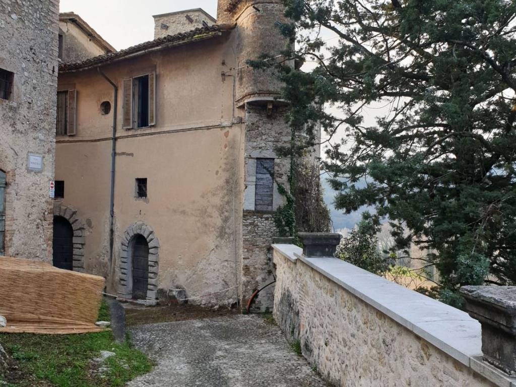 Palazzo / stabile a Arrone - Foto 2