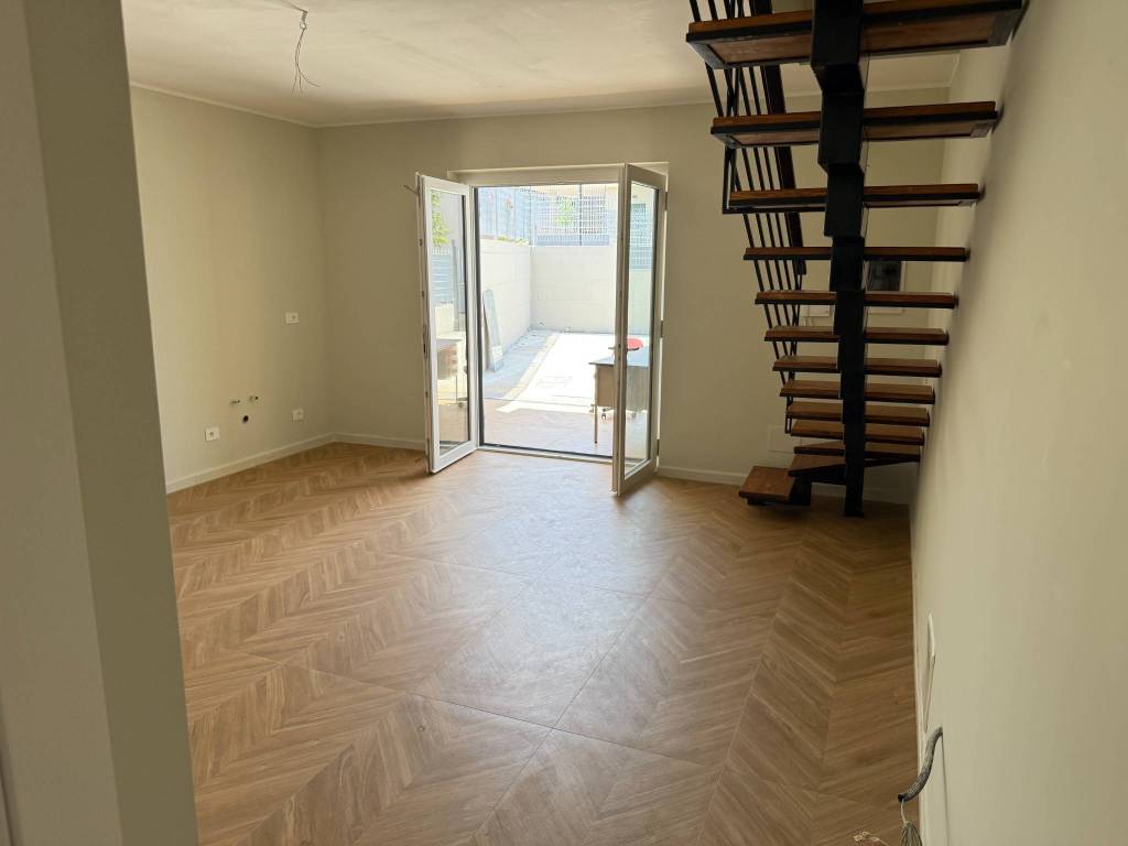 Villa a Aprilia in Via Molveno, 14 - Foto 4