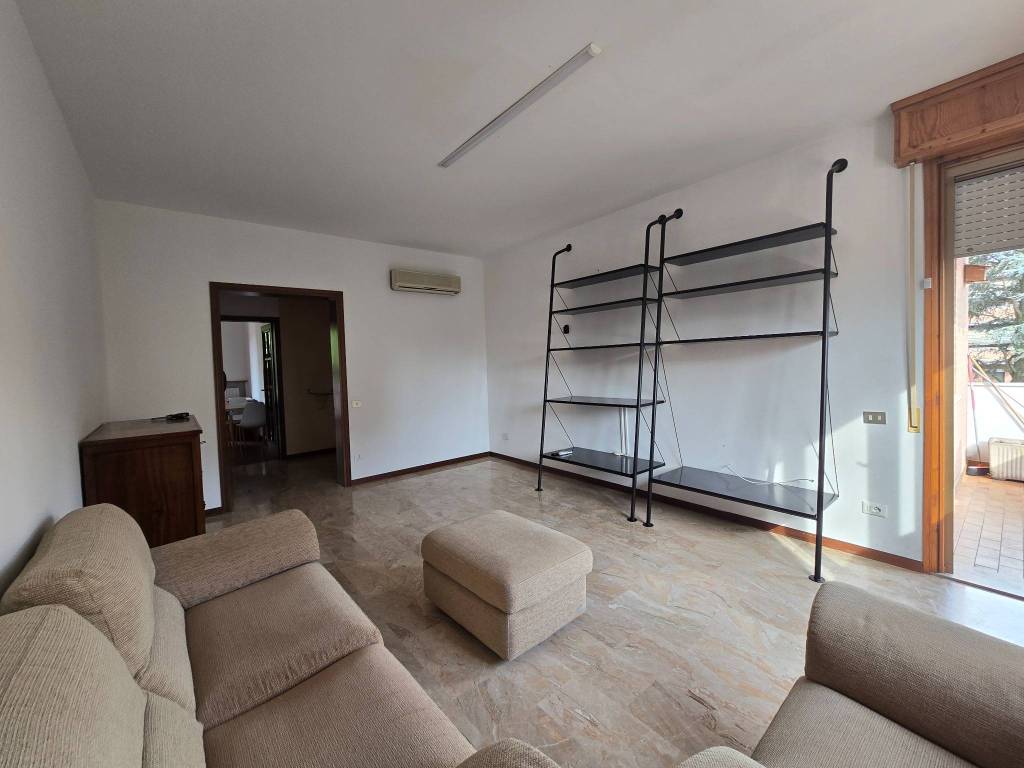 Appartamento a Ferrara in Via Pierre e Marie Curie - Foto 3