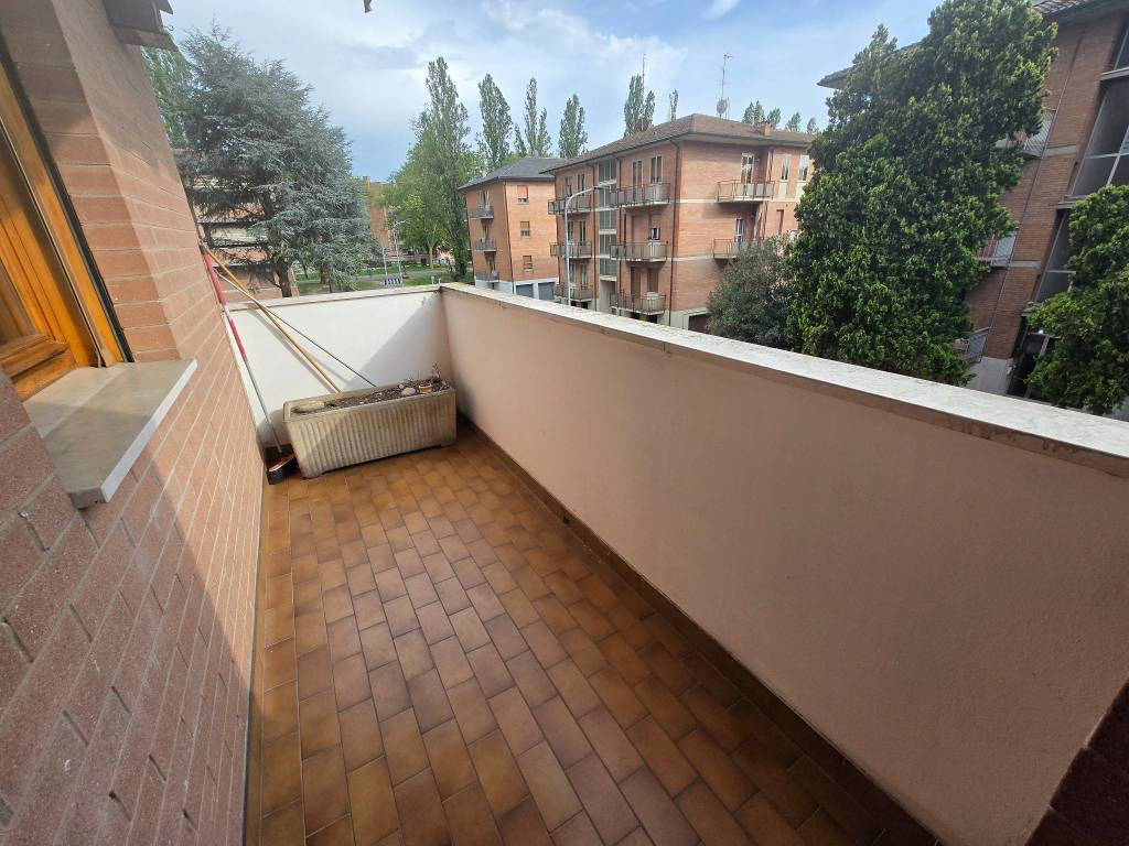Appartamento a Ferrara in Via Pierre e Marie Curie - Foto 5
