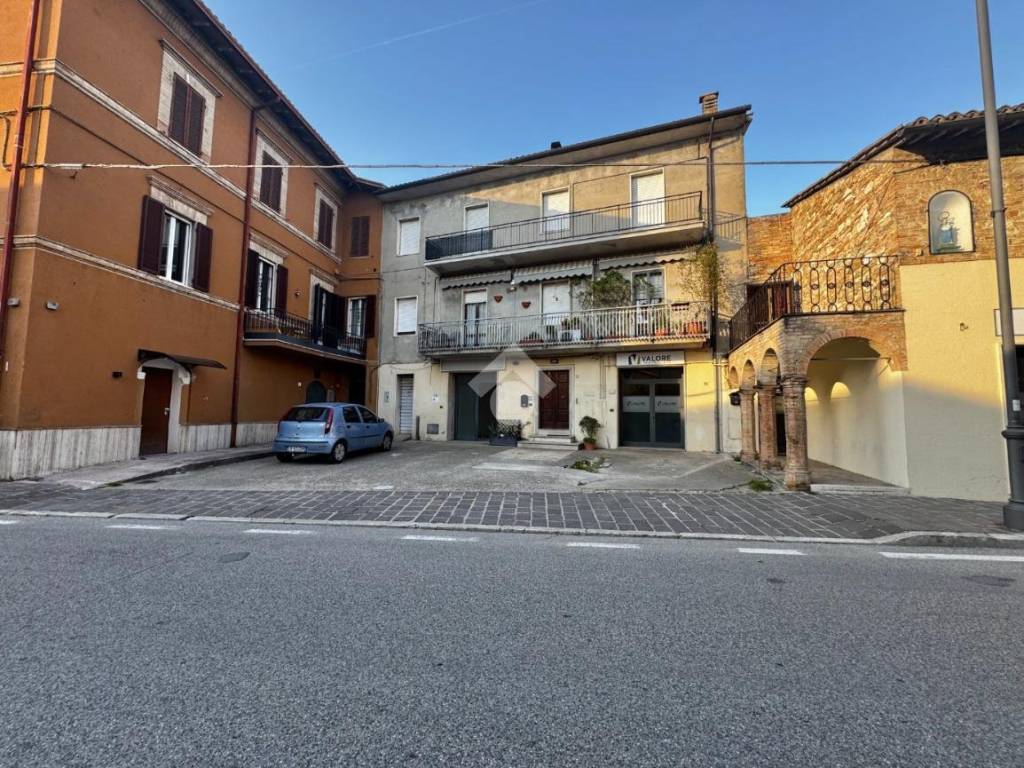 Appartamento a Assisi in Via Giovanni Becchetti, 30 - Foto 2