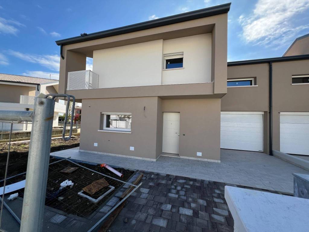 Villa a Roncade in Via Antonio Vivaldi, 32A - Foto 4