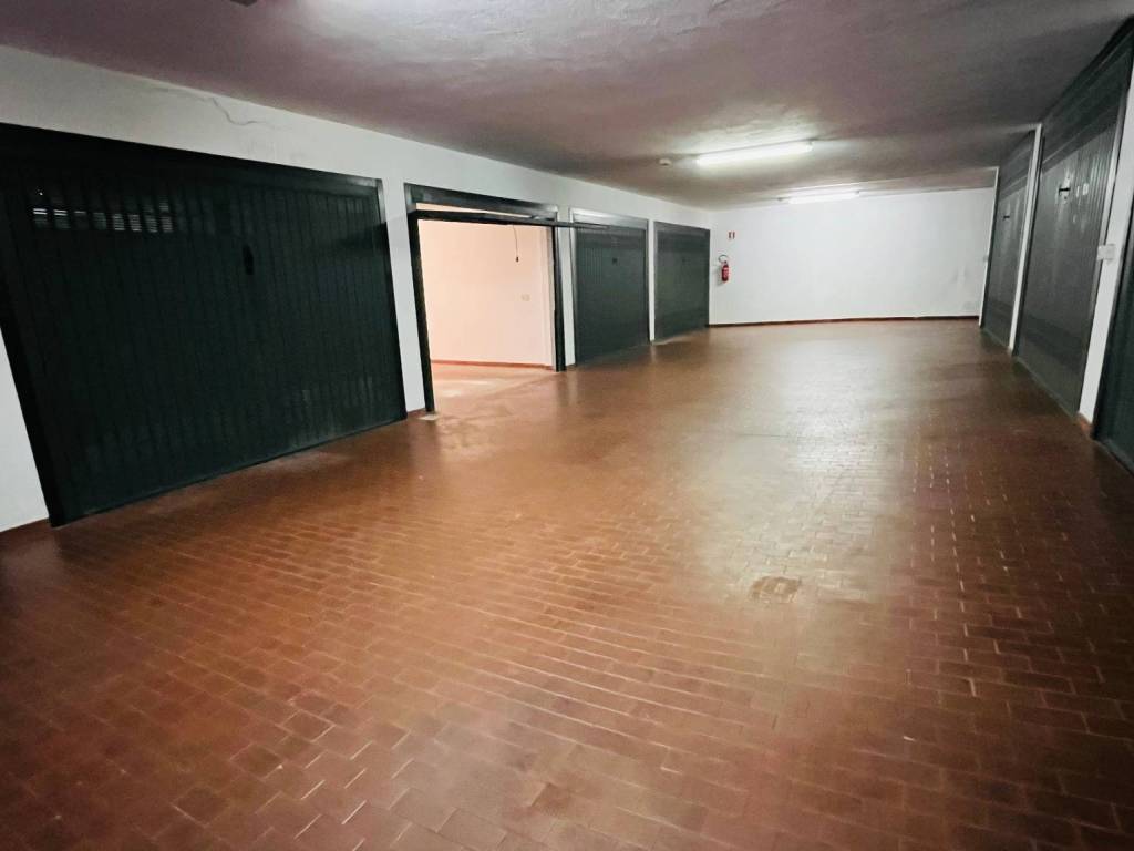 Box / garage a Sanremo in Via Hope, 27 - Foto 3