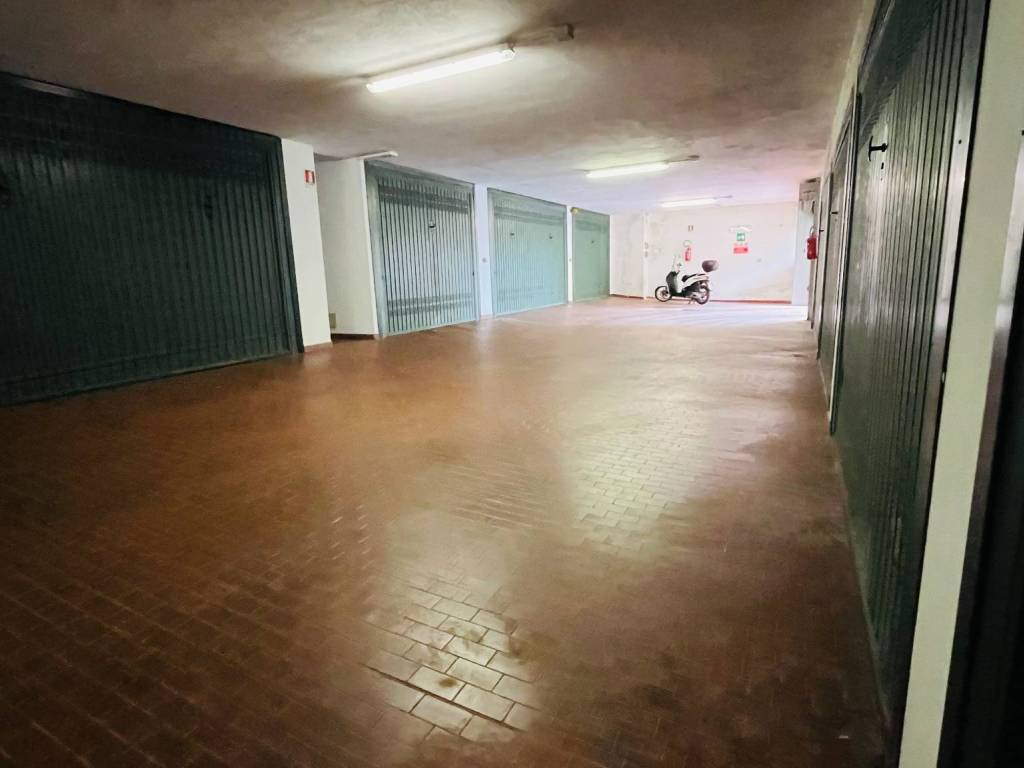 Box / garage a Sanremo in Via Hope, 27 - Foto 5