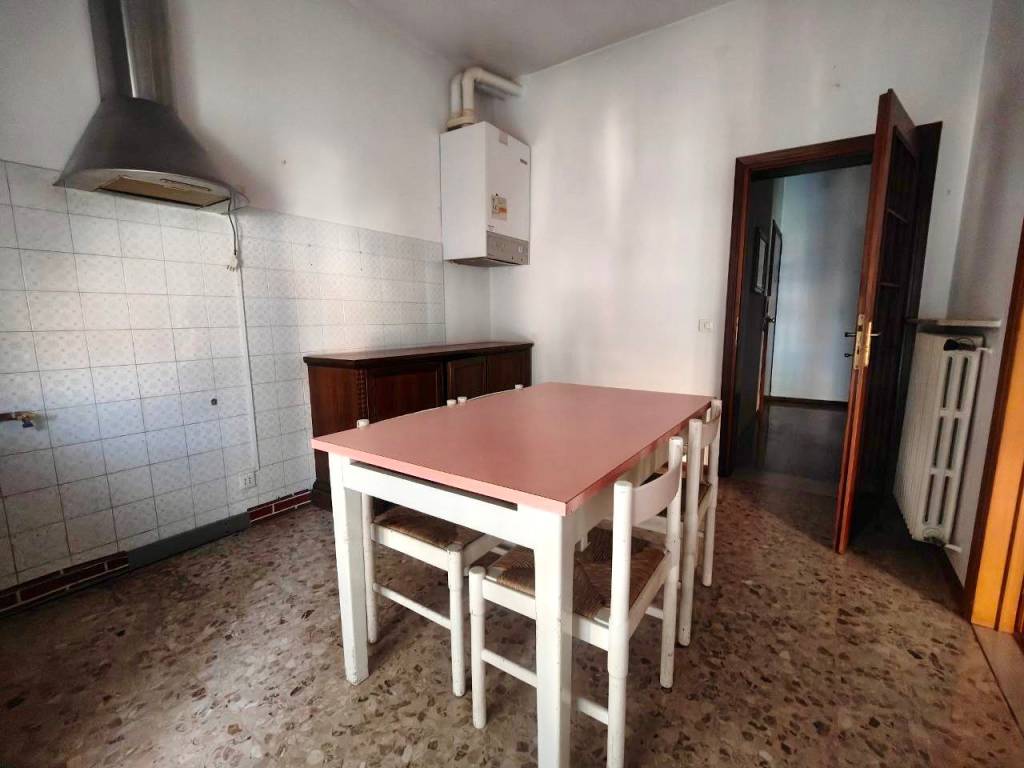 Appartamento a Scandiano in Via Fosse Ardeatine - Foto 3