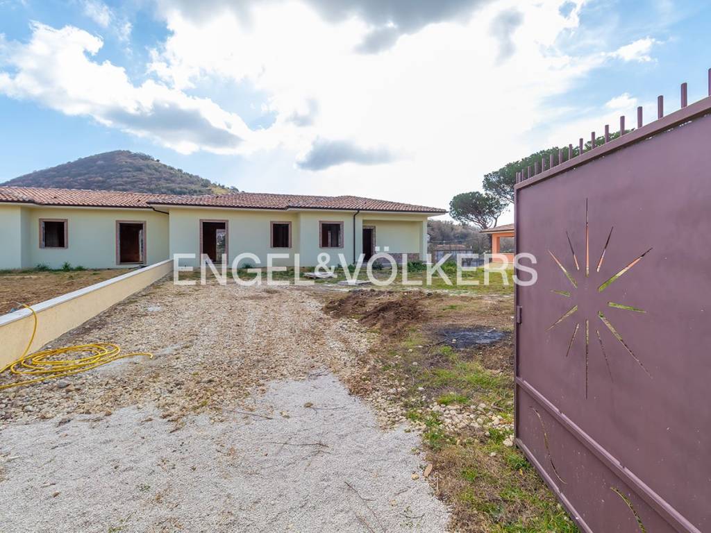 Villa a Scandriglia in Via Salaria - Foto 4