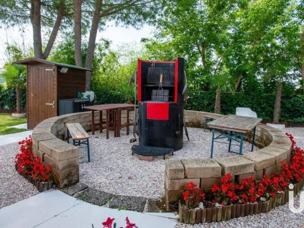 Rustico / casale a Ostra vetere in strada provinciale 360 arceviese - Foto 5