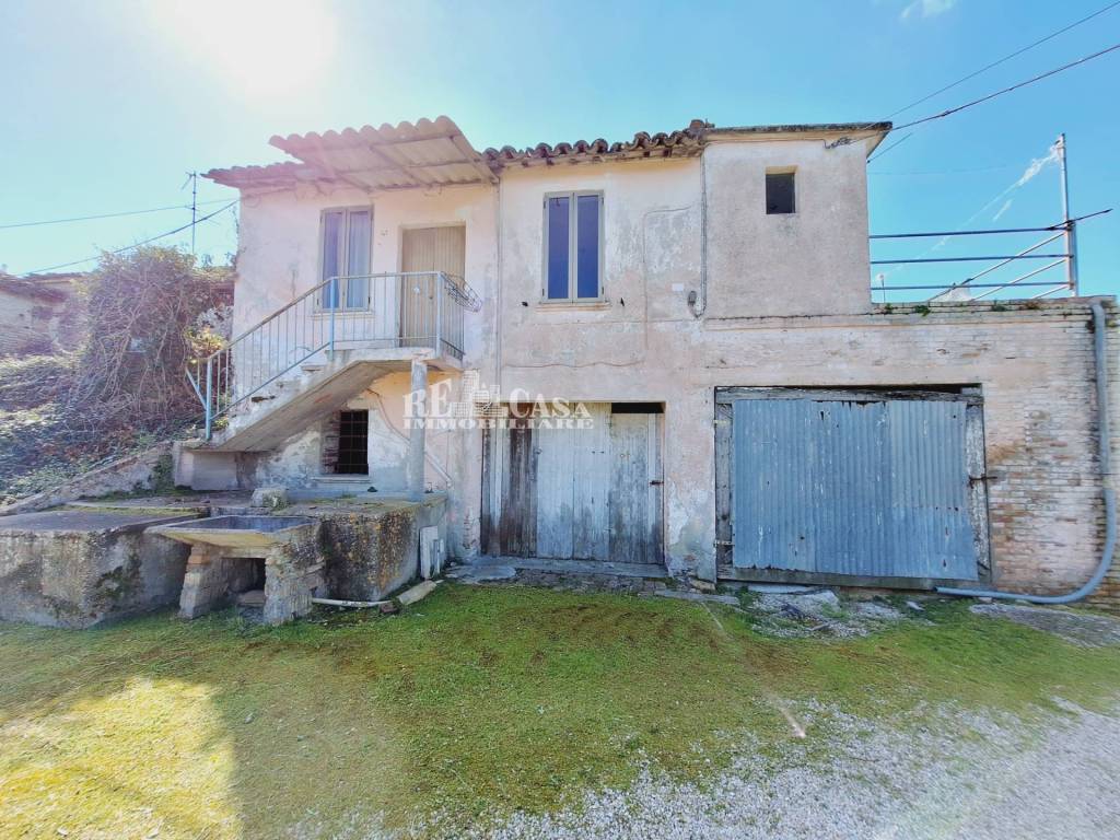 Rustico / casale a Monsampolo del tronto in contrada samt'egidio - Foto 4