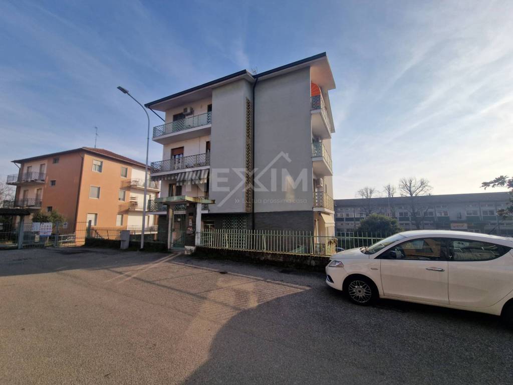 Appartamento a Pavia in Via Tommaso Grossi, 5 - Foto 4